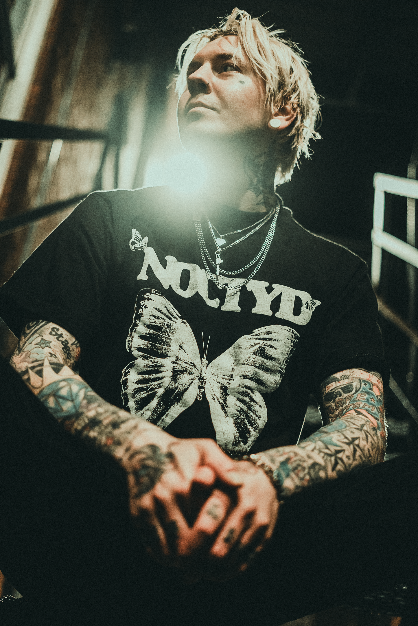 BUTTERFLY TEE